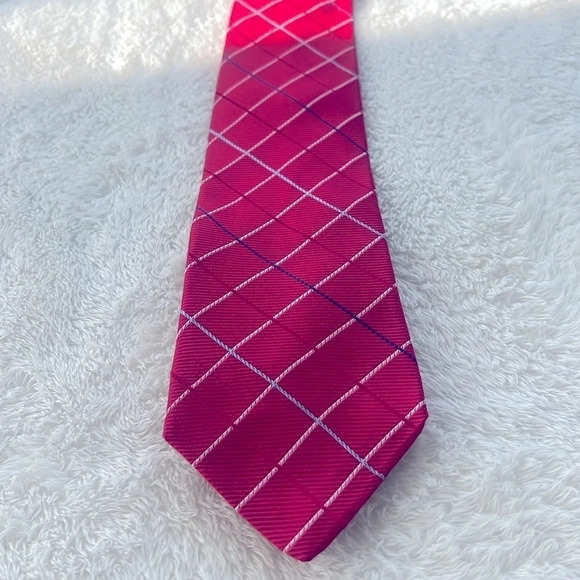 Haspel Fresh Tailored 100% Silk July 4th Tie Red White and Blue Diagonal Pattern - Picture 13 of 13